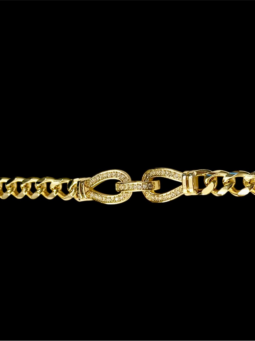 NWOT 14k gold plated, Bracelet with CZ Accents.  7”